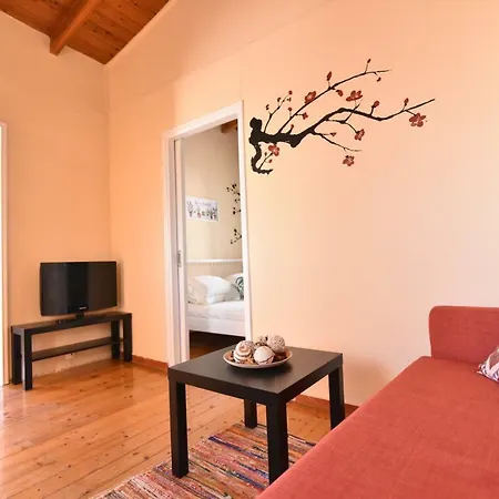 Marialena Apartment