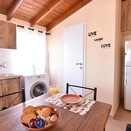 Marialena Apartment *